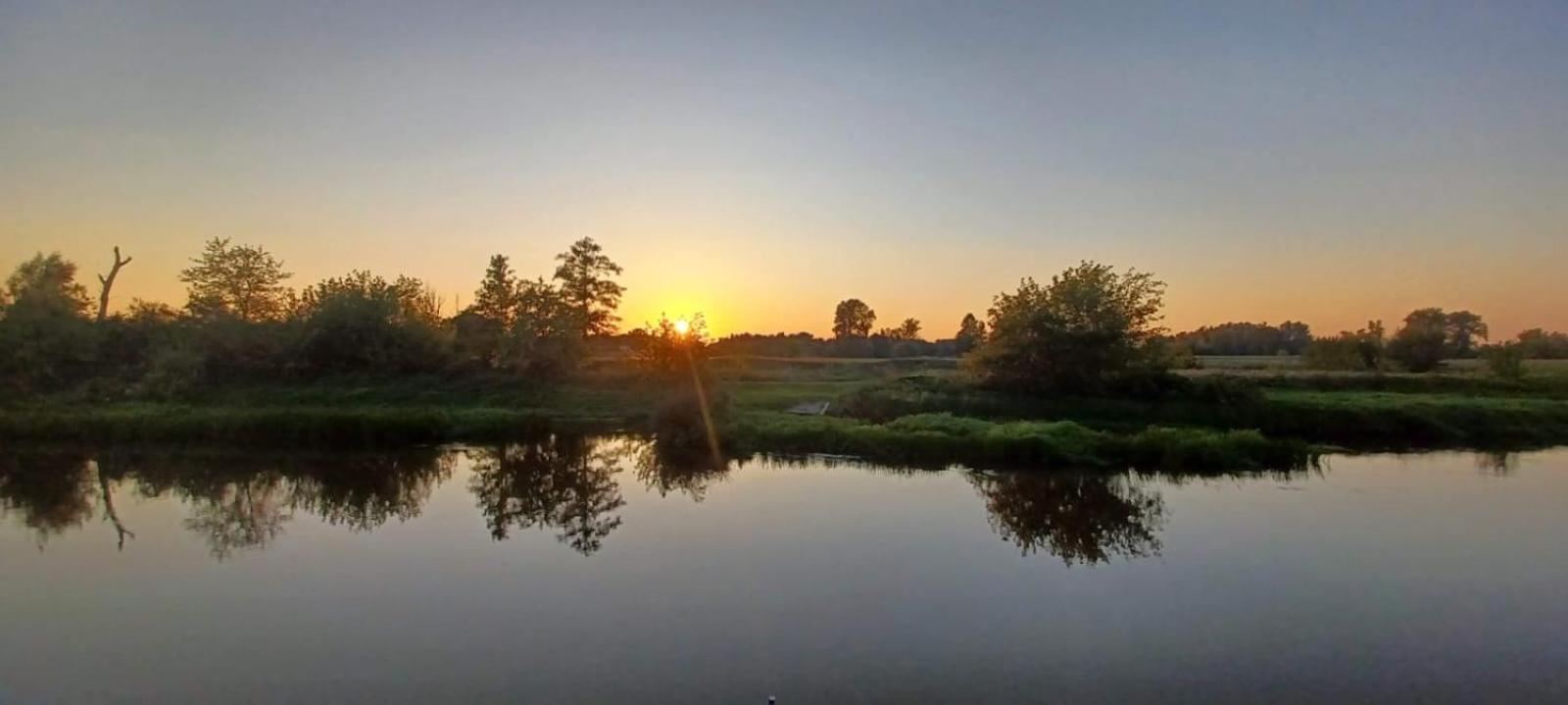 Domki Kempingowe Moto Przystan Brochów Buitenkant foto